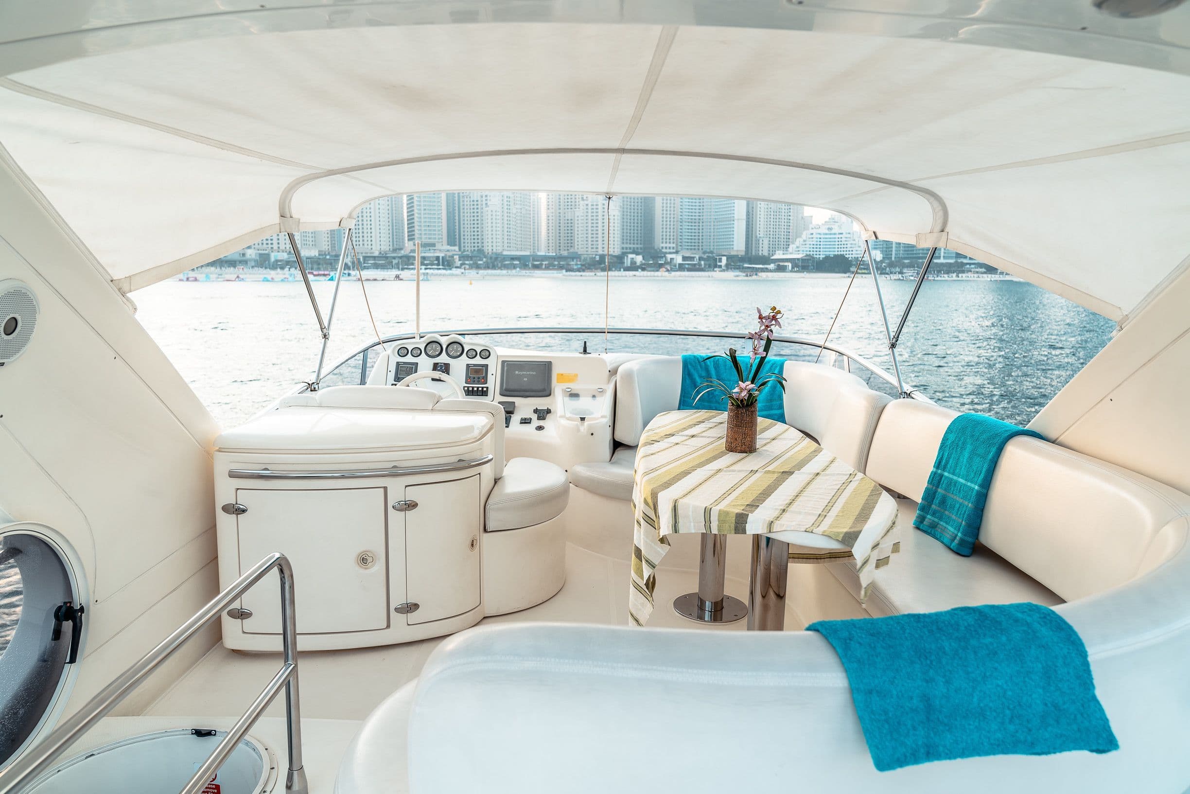 AZIMUT 50 gallery view 2