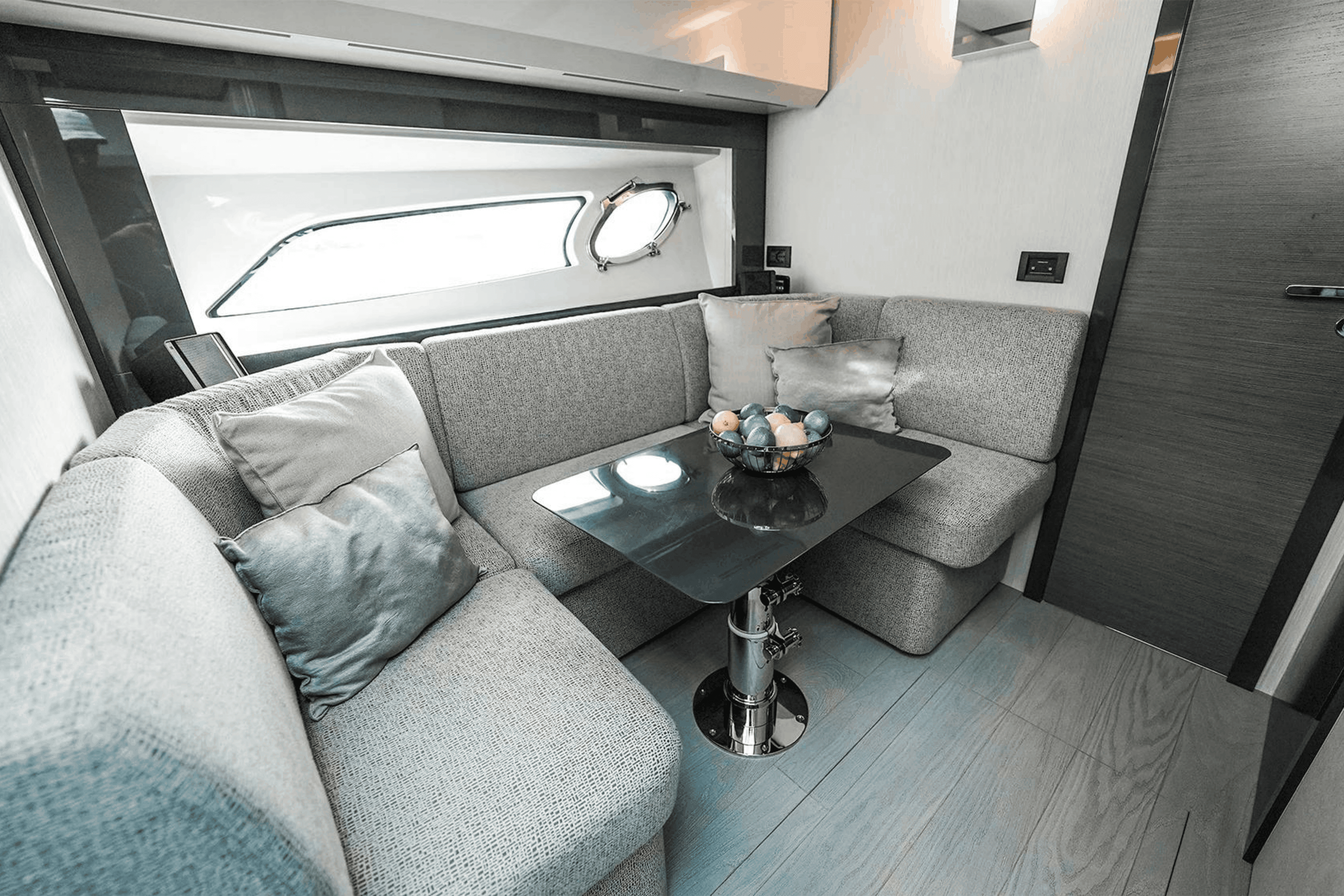 PERSHING 5X gallery view 7