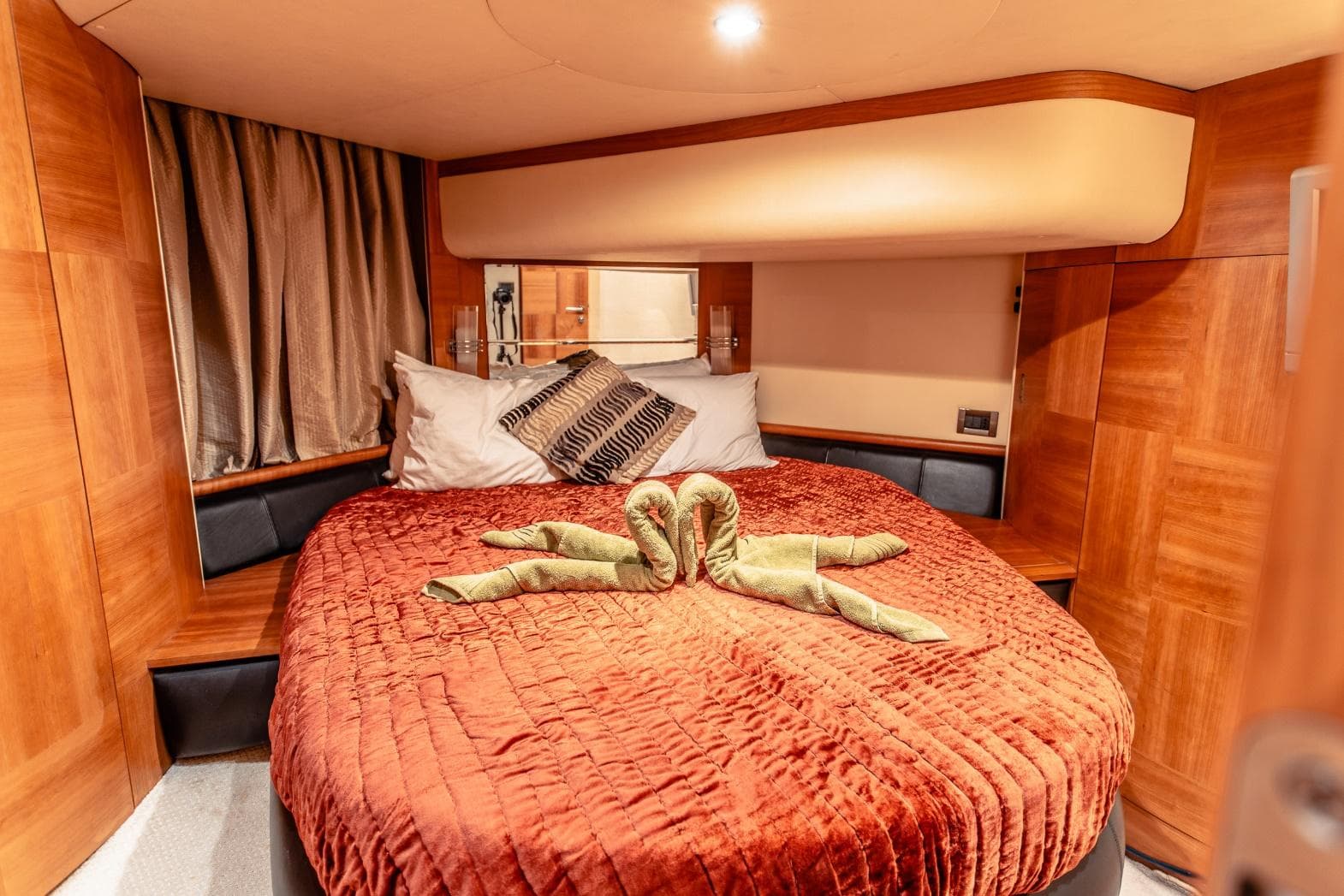 AZIMUT 50 gallery view 9